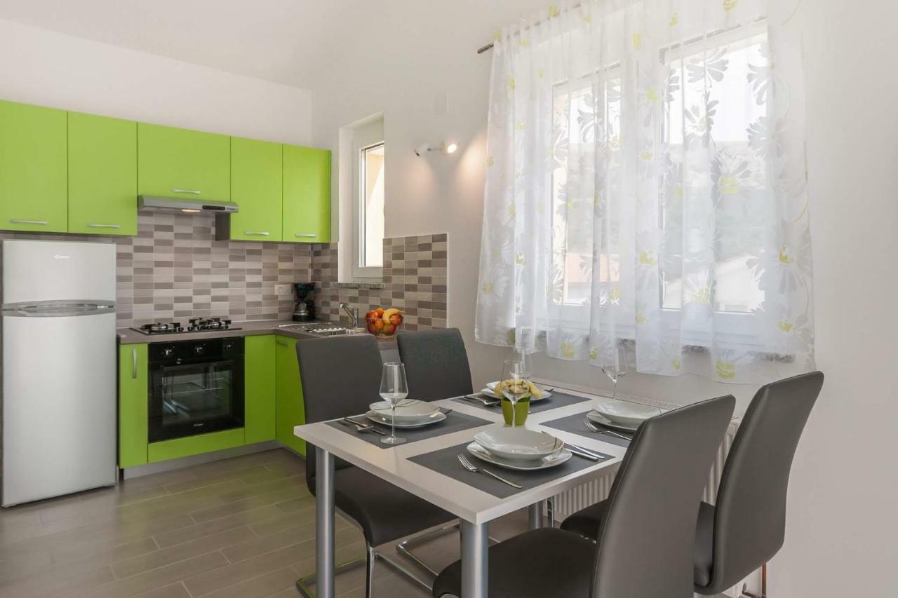 Apartments Gracia Baška Eksteriør bilde